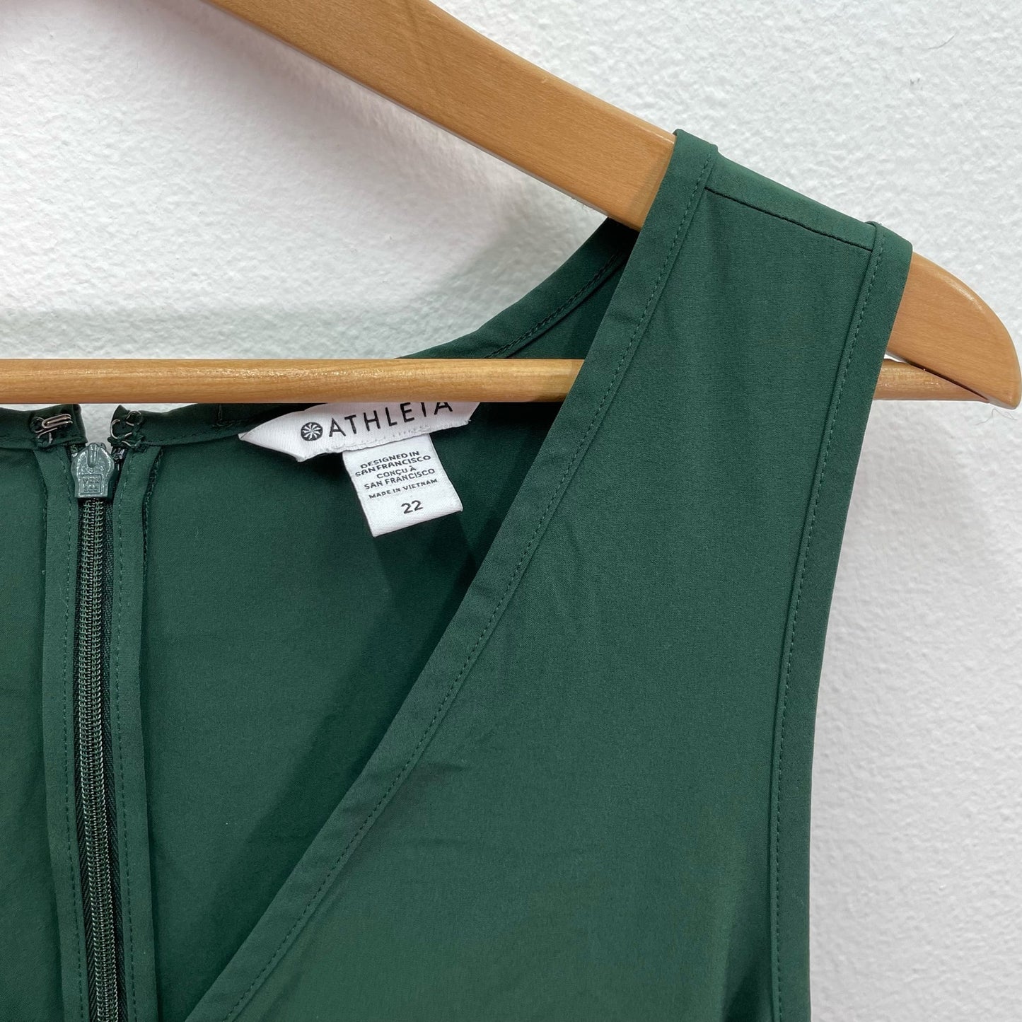 Athleta Brooklyn Jumpsuit Romper Green Womens 22
