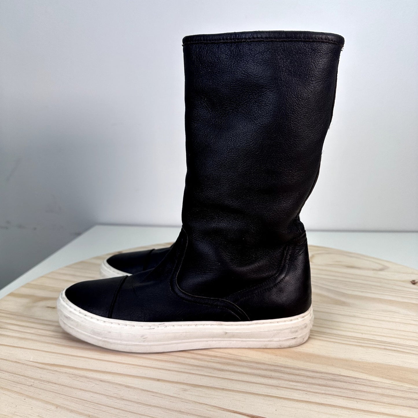 Salvatore Ferragamo Lucio Leather Shearling Lined Sneaker Boot 37