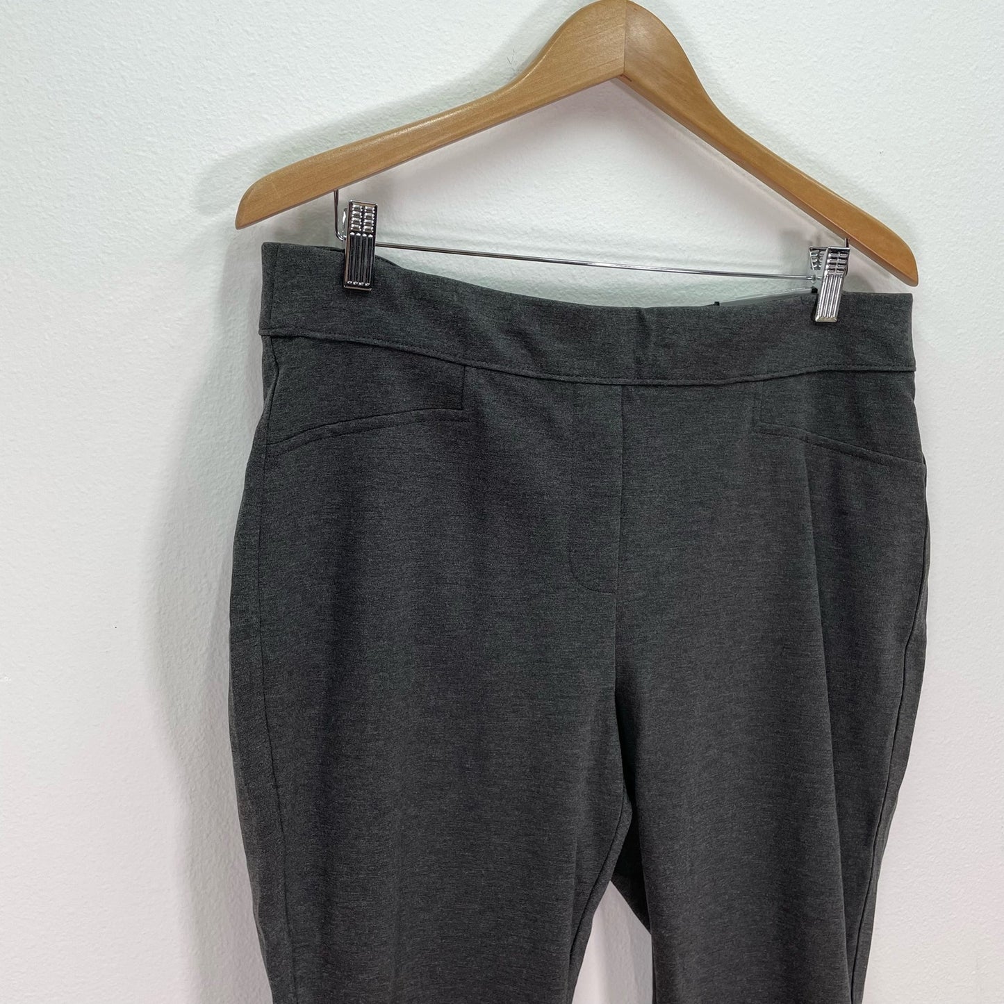 Chicos Ankle Stretch Slacks Gray Pant NWT Womens 3P 16P