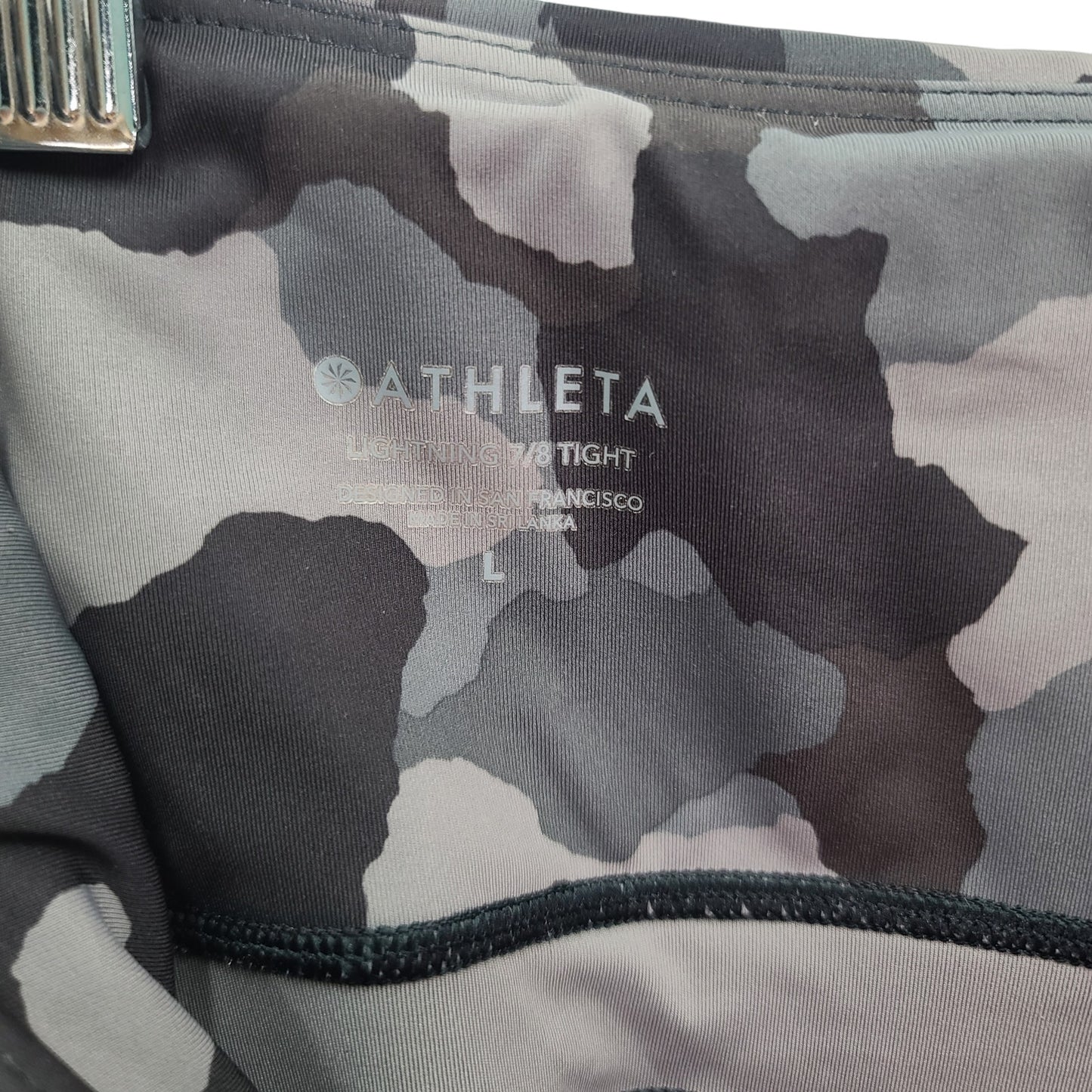 Athleta Lightning Tights Camo Gray Black Pockets Womens Size Large