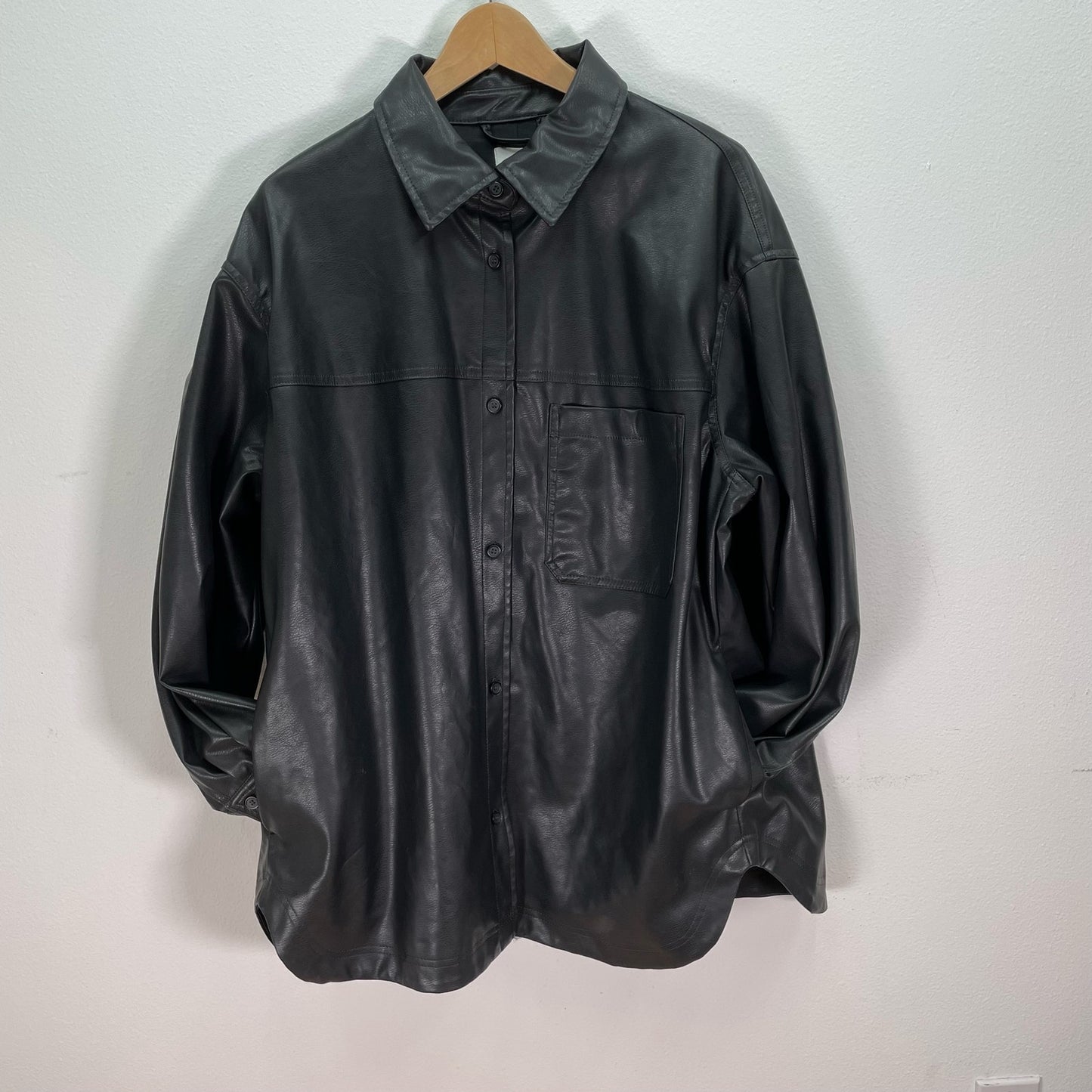 H&M Black Faux Leather Oversized Shacket Shirt Jacket Womens XXL