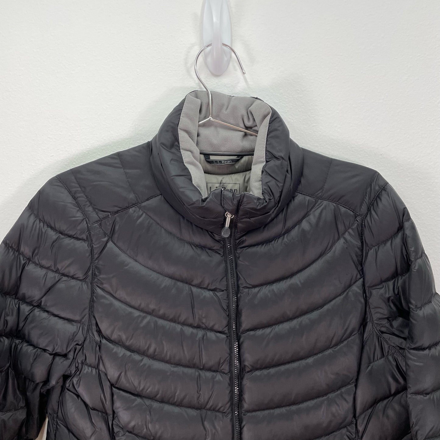 L.L. Bean Lightweight Puffer Jacket Black Gray Womens Small