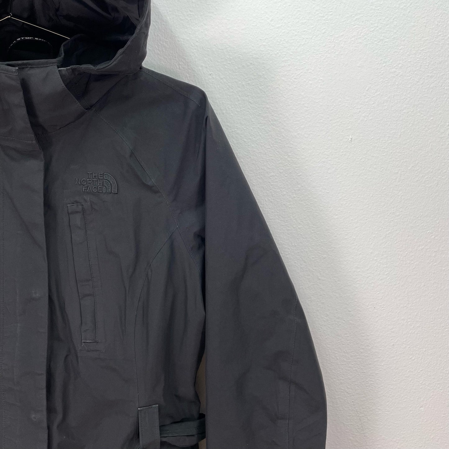 The North Face Belted Hooded Jacket Raincoat Black Womens Medium