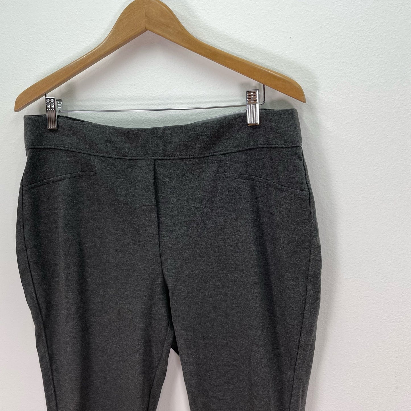 Chicos Ankle Stretch Slacks Gray Pant NWT Womens 3P 16P